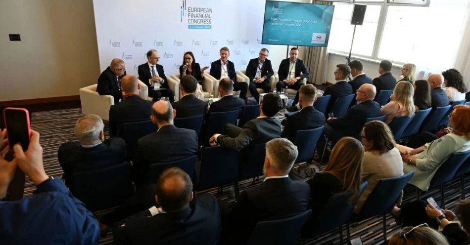 zdjęcie: Alior Bank na EKF 2026: brakuje funduszy, które brałyby na siebie ryzyko inwestowania w nowe technologie / fot. PAP/S. Leszczyński