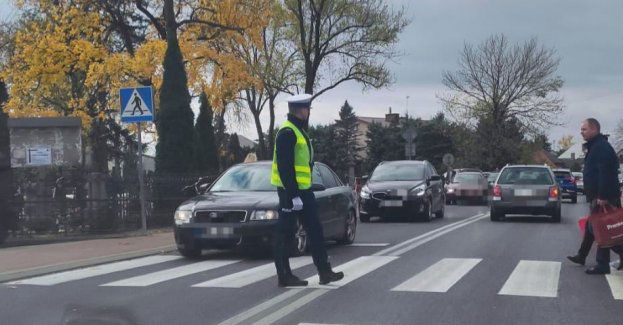 Czuwamy nad bezpieczeństwem podczas akcji "Wszystkich Świętych"