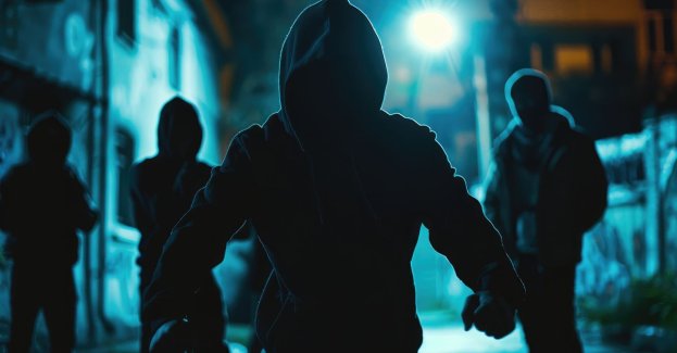 Handel narkotykami i obrót odpadami źródłami zysków gangów pseudokibiców