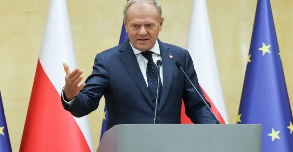 zdjęcie: Premier: problem nielegalnej migracji skończył się w Polsce wraz z rządami Mateusza Morawieckiego / Warszawa, 19.08.2026. Premier Donald Tusk podczas konferencji prasowej w KPRM w Warszawie, 19 bm. Konferencja dotyczyła progów podatkowych. (sko) PAP/Albert Zawada