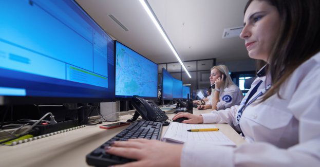 Umowa na budowę filii pogotowia w Koszalinie, Pyrzycach i w Drawsku