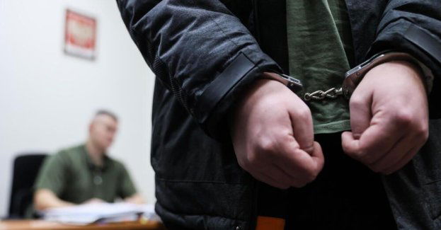 CBŚP rozbiło gang wyłudzający VAT na dziesiątki milionów złotych. Zarzuty usłyszało ponad 140 osób