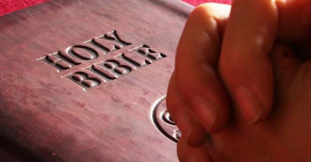 Ksiądz, w którego mieszkaniu zmarł mężczyzna, był pod wpływem mefedronu