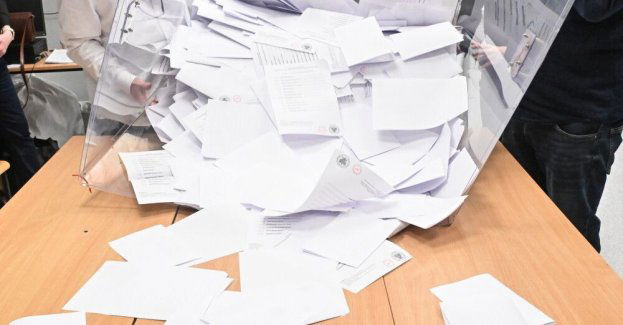 Rafał Trzaskowski - 29,95 proc., Karol Nawrocki - 27,40 proc. - dane PKW ze wszystkich obwodów