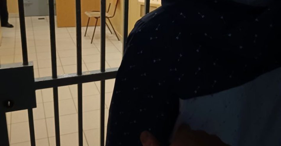 zdjęcie: Zniszczył samochód po kłótni. Zatrzymano go / fot. KPP w Piasecznie