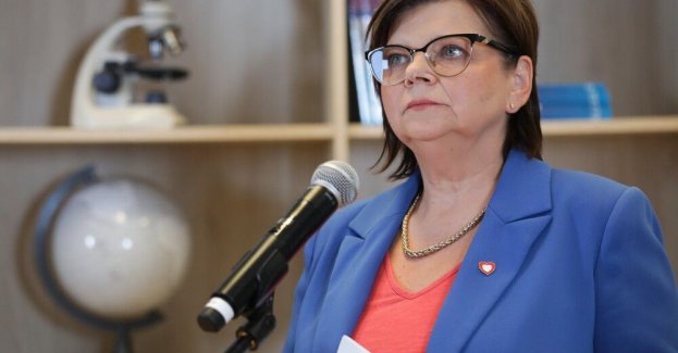 Jeszcze w styczniu rząd zajmie się zakazem sprzedaży nieletnim e-papierosów bez nikotyny