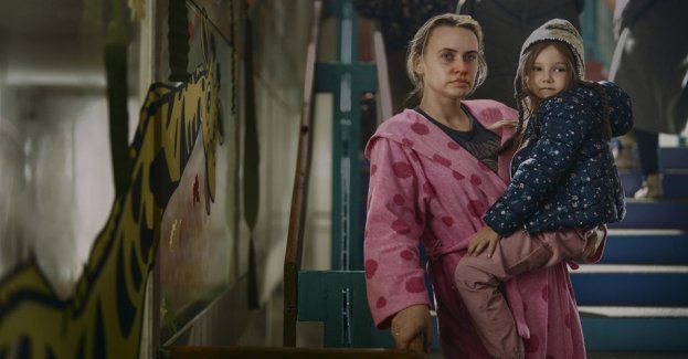 Brak pomocy utrudnia mamom odpoczynek w czasie choroby. Specjalne granty mają umożliwić budowanie lokalnych sieci wsparcia