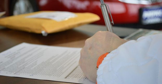 Podrobił umowy kupna-sprzedaży. Usłyszał 7 zarzutów