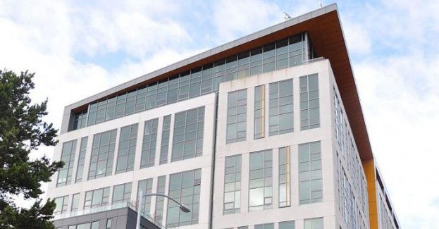 Gigant handlowy i innowacyjny lider technologiczny