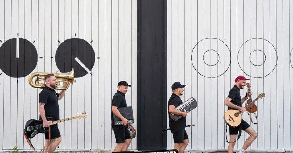 zdjęcie: Rodzinny koncert zespołu CZEREŚNIE / kupbilecik24.pl / Rodzinny koncert zespołu CZEREŚNIE