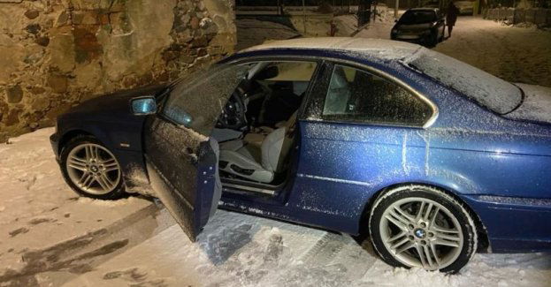 Zaoferował pomoc w uruchomieniu samochodu i… go ukradł. Został zatrzymany przez zgorzeleckich policjantów