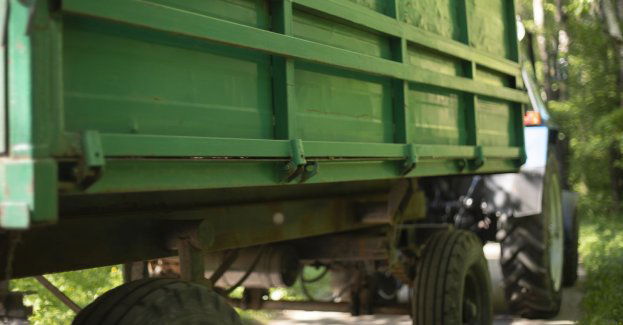 Po wypadku zablokowana droga krajowa nr 74