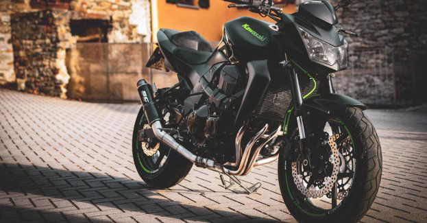 Motocyklista bez prawa jazdy