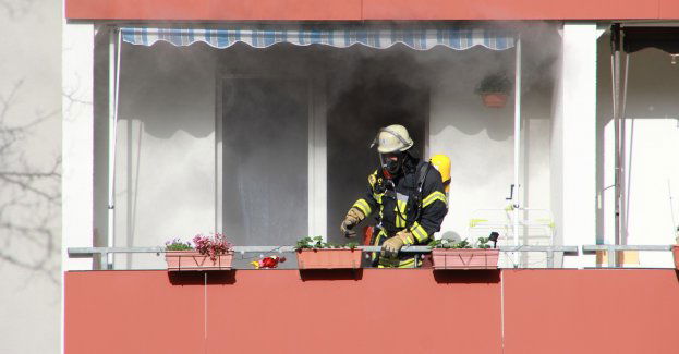 Pożar budynku mieszkalnego w Środzie Wielkopolskiej; znaleziono ciało mężczyzny