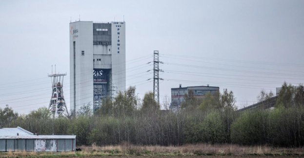 Ciała pięciu górników z Pniówka przetransportowane na powierzchnię