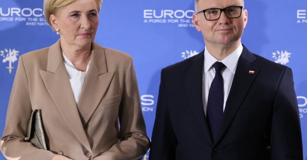 Para prezydencka złożyła życzenia z okazji Świąt Wielkanocnych