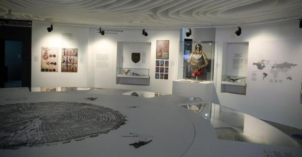 W Muzeum Historii Polski otwarto wystawę „Potęga opowieści. Od dawnej kroniki do nowoczesnego muzeum”
