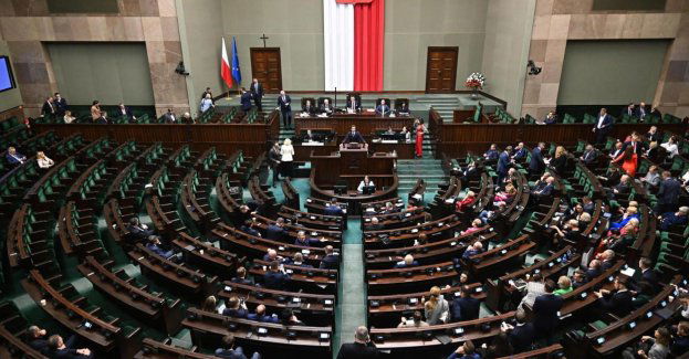 Sejm przyjął uchwałę dotyczącą Krajowej Rady Sądownictwa