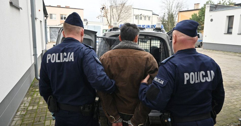 zdjęcie: 56-latek aresztowany za znęcanie się nad żoną / fot. KPP Hrubieszów