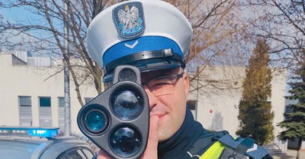 Z czterokrotnym sądowym zakazem wsiadł za kółko. Zakochany 30-latek jechał do swojej dziewczyny