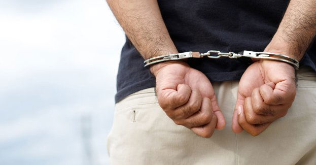 Pijany i po narkotykach na pasach autem potrącił turystkę, matkę z dzieckiem