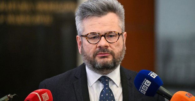 Prokuratura odmówiła wszczęcia dochodzenia w sprawie reklamy piwa ze św. Mikołajem
