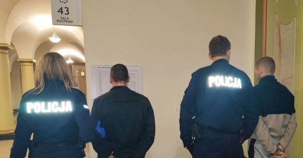 Ukradli samochód na minuty, a potem towar z supermarketu