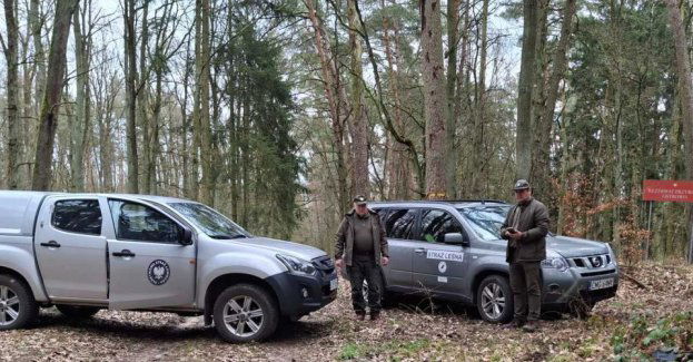 Wspólny patrol z funkcjonariuszami Państwowej Straży Łowieckiej i Straży Leśnej