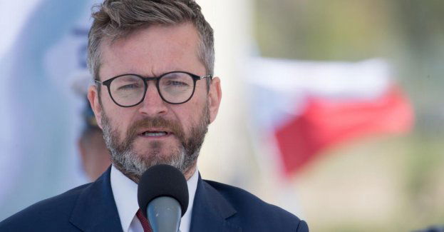 Modernizacja polskiej floty w pełni; przykładem budowany dla Polskiej Żeglugi Bałtyckiej nowy prom