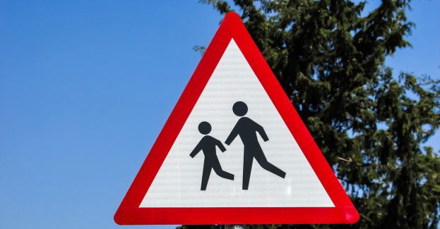 Dwoje dzieci zostało potrąconych na przejściu dla pieszych w Żukowie