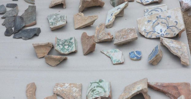 Kilka tysięcy zabytków odkrytych podczas badań archeologicznych na dziedzińcu Pałacu Branickich