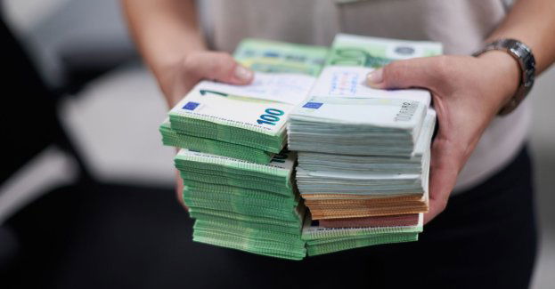 Rośne wartość gotówki nielegalnie przewożonej przez granicę