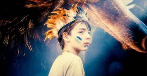 Poznaj potęgę wyobraźni! Carmen Maura w filmie „Chłopiec i wilk” w kinach