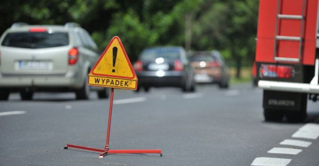 W czasie majówki doszło do ponad 300 wypadków; zginęło 19 osób, a 383 zostały ranne