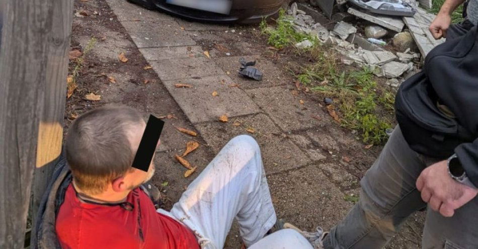 zdjęcie: Poszukiwany 36 latek zatrzymany po pościgu z użyciem broni / fot. KMP w Łodzi