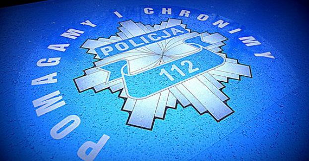 Policjanci uratowali 47-latka przed wychłodzeniem