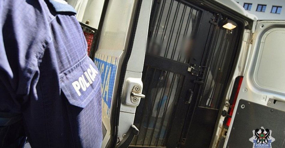 zdjęcie: Pięcioro poszukiwanych zatrzymanych w Wałbrzychu / fot. KMP w Wałbrzychu