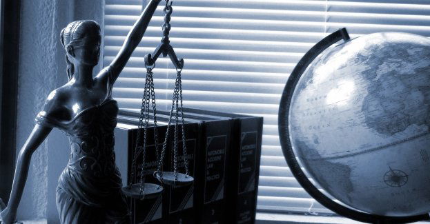 Prawomocne skazanie byłego adwokata z Olsztyna; część sprawy wraca do ponownego rozpoznania