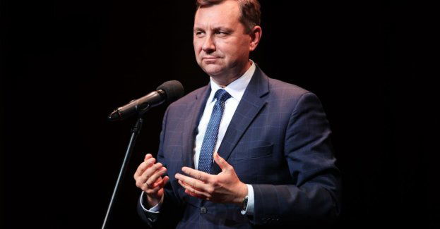 R. Komarewicz jedynką Trzeciej Drogi w wyborach do Sejmu, dwójką – I. Raś usunięty z PO