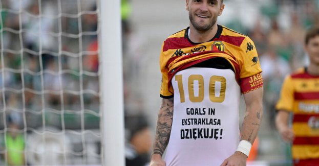 Ekstraklasa piłkarska - zawodnik Jagiellonii Białystok Jesus Imaz w Klubie 100