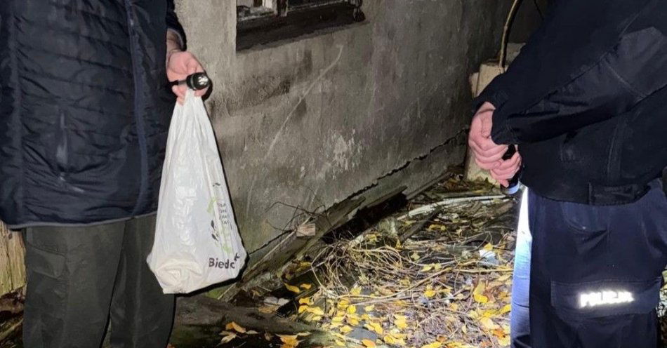 zdjęcie: Zimno może zabić Zadzwoń 112 i uratuj czyjeś życie / fot. KMP Białystok