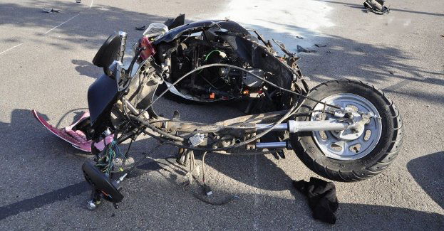 Wyjechał z parkingu pod nadjeżdżające auto