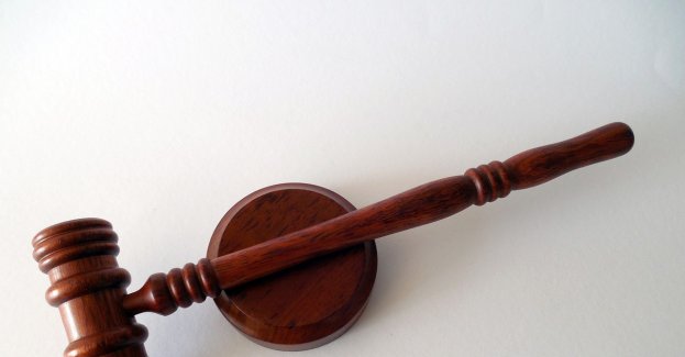 Proces ws. napadu na konwojenta i kradzieży ponad 2,8 mln zł - odroczony, nie stawił się jeden z dwóch oskarżonych