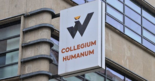 Agenci CBA zatrzymali cztery osoby w śledztwie ws. Collegium Humanum