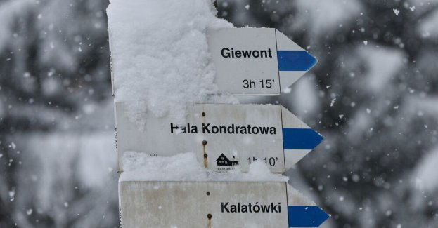 Już trzeci stopień zagrożenia lawinowego; zima wróciła z impetem