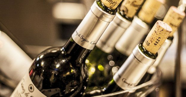 Włamywacz ukradł wino, jajka i wekowane ogórki