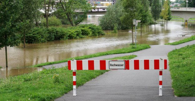 Ponad 40 interwencji z powodu deszczu; stany ostrzegawcze przekroczone na czterech rzekach