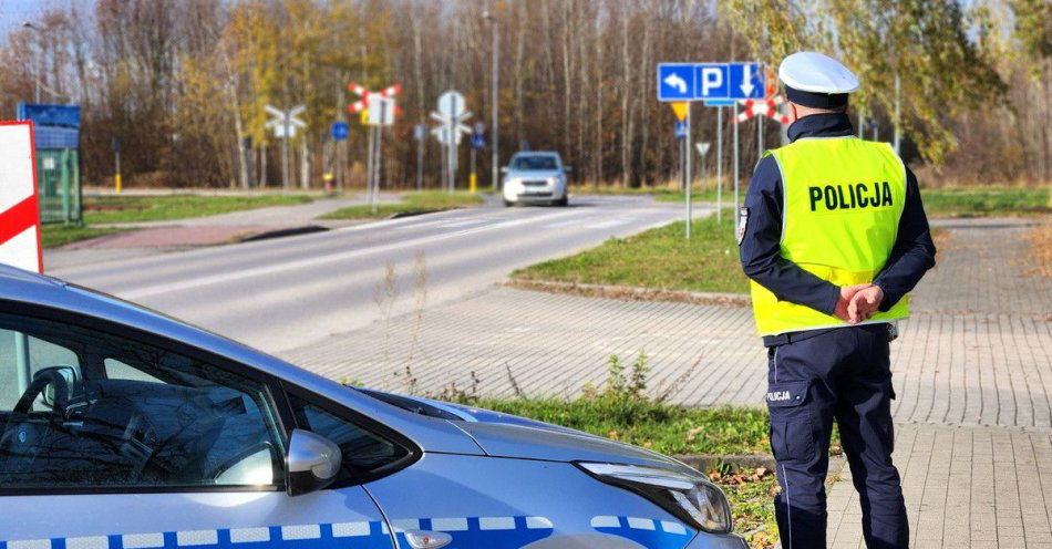 zdjęcie: Mielec: kontrole na przejazdach w akcji Stop Brawurze / fot. KPP w Mielcu