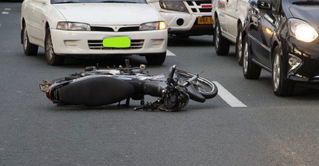 Wypadek motocyklu w Cimochach. Jedna osoba nie żyje, druga jest ranna