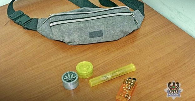 Dwie osoby zostały zatrzymane przez wałbrzyskich policjantów za posiadanie przy sobie narkotyków